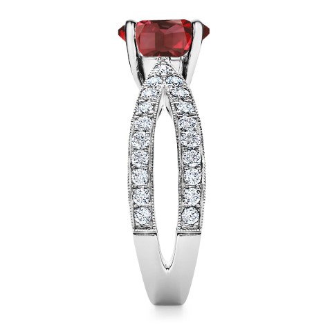 https://www.goldiam.easystockhosting.com/en/sites/default/files/Jos12B_whitegold_ruby%20%28Small%29.jpg